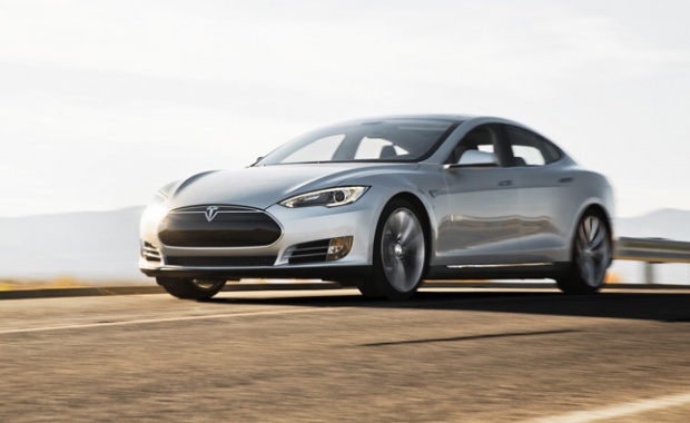 Tesla S Tops 2013 Plug-in Market