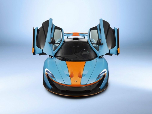 McLaren P1 has a Refined Look in Gulf Oil Colour