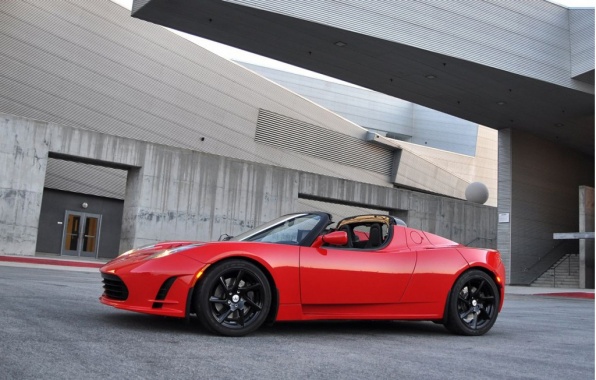 Mid-Cycle Renovation for Tesla Roadster