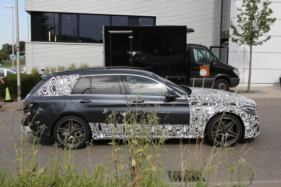 Some Disguise Stripped off C63 AMG from Mercedes-Benz