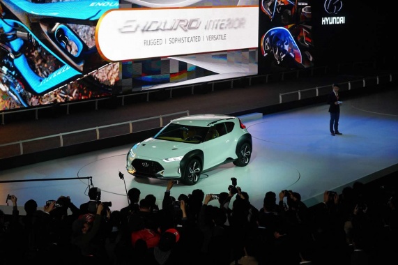 Hyundai shows off Enduro CUV concept at the Motor Show in Seoul