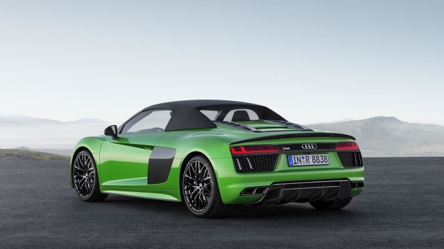 The R8 Spyder V10 Plus Is Audi's Fastest Convertible