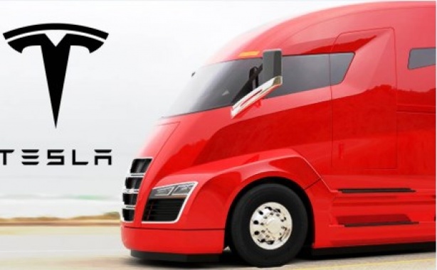 The presentation of the Tesla Semi truck is postponed: Mask called the main reason