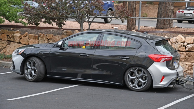 The new Ford Focus ST is being tested in the USA