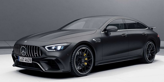 Mercedes provided the 4-door AMG GT with an aerodynamic body kit