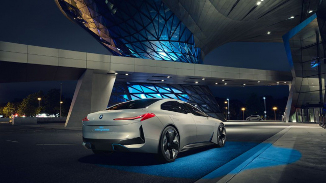BMW i4 electric sedan planned for 2021