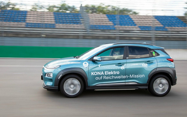 Electric Hyundai Kona managed to drive more than a thousand kilometers 