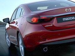 Chrysler, Mazda Cars Under Examination for Different Purposes pic #195