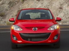 Japanese Release of Mazda2 Crossover Planned for 2014 pic #2833