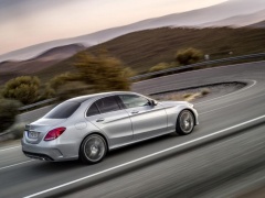 C-Class Modified Coupe from Mercedes Might Appear pic #3385
