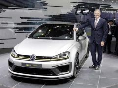 Volkswagen Will Make its Decision on Golf R400 Production pic #4087