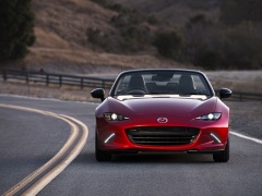 2016 MX-5 from Mazda costs $24,950 pic #4233