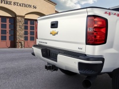 Chevy Silverado HD receives Custom Sport Trim pic #4266