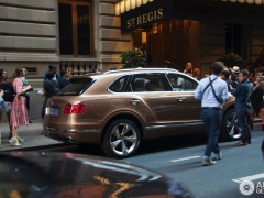 Bentley Bentayga was snapshot in New York pic #4685