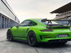 Porsche introduced the updated 911 GT3 RS