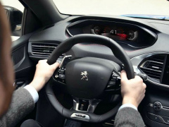 Peugeot 308 with updates got a virtual dashboard