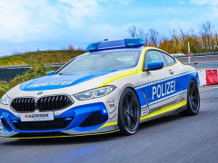 BMW 8-Series Coupe becomes a powerful police supercar  pic #6543