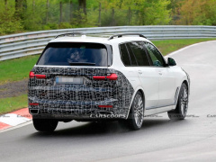 BMW tested the updated X7