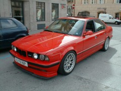 BMW 5-series E34 pic