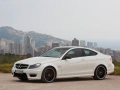 mercedes-benz c63 amg coupe pic #78722