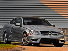 mercedes-benz c63 amg coupe pic #84569