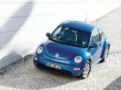 Volkswagen New Beetle pic