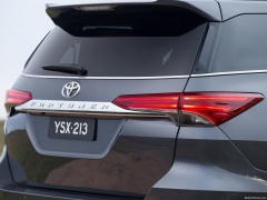toyota fortuner pic #146535