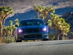nissan gt-r track pack pic #108764