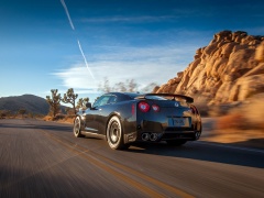 nissan gt-r track pack pic #108779