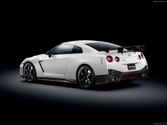 nissan gt-r nismo pic #131157