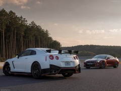 nissan gt-r nismo pic #131160