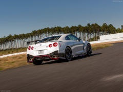 nissan gt-r nismo pic #131164