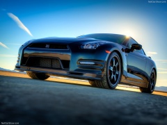 nissan gt-r pic #98777