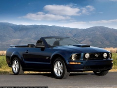ford mustang shelby gt convertible pic #48073
