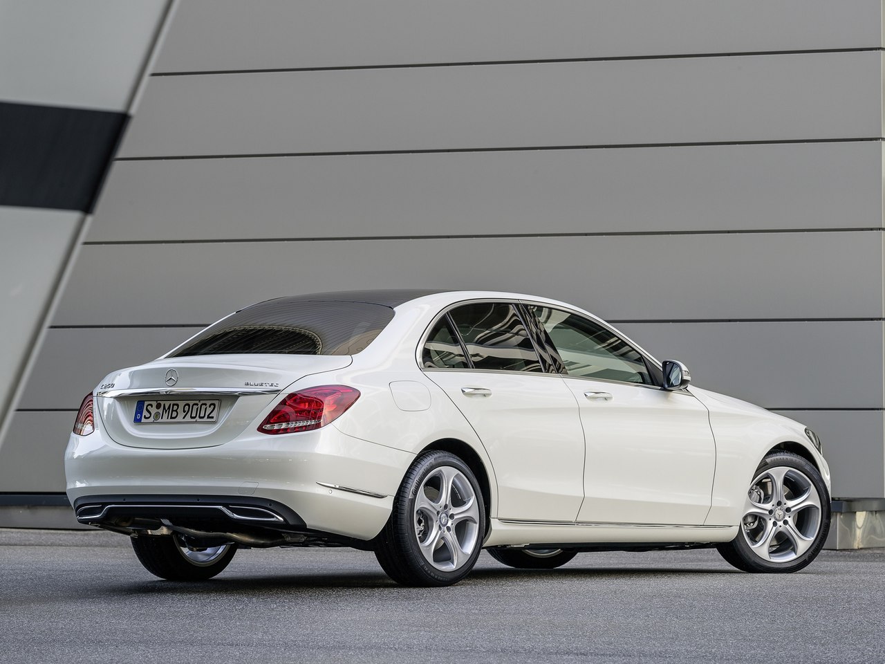 Mercedes benz c class picture gallery #5