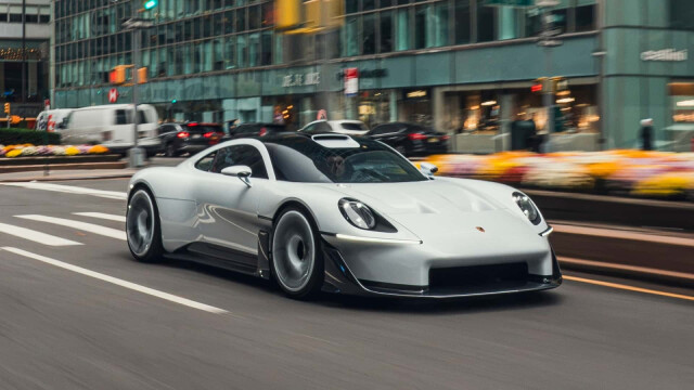 Porsche Mission S
