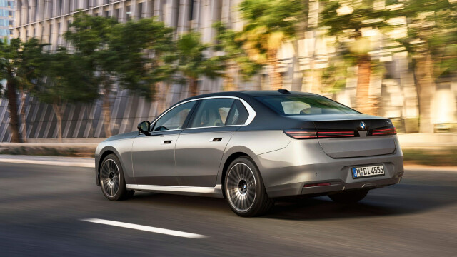 BMW 7-series