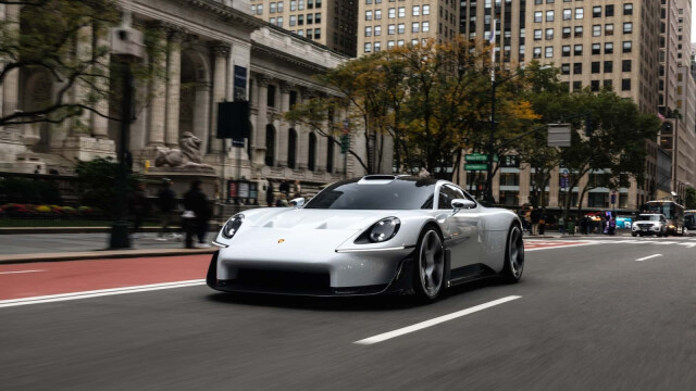 Porsche Mission S