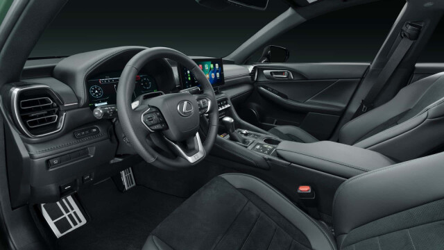 Lexus IS