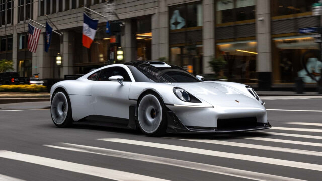 Porsche Mission S
