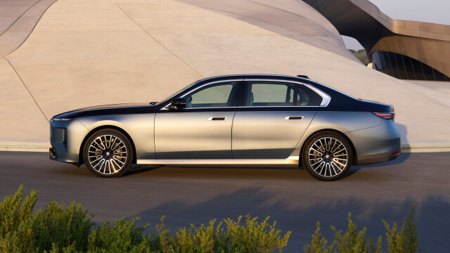 BMW 7-series