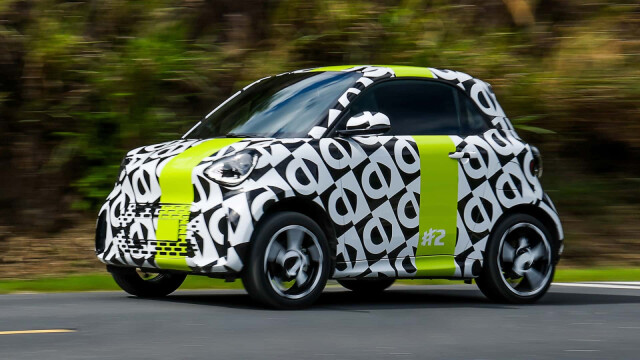 Next-gen Smart #2 electric city car previewed