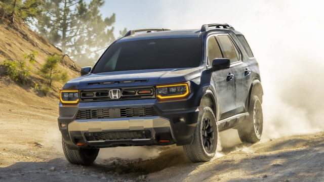 2027 Honda Passport TrailSport with 9.65-inch ground clearance and reworked chassis