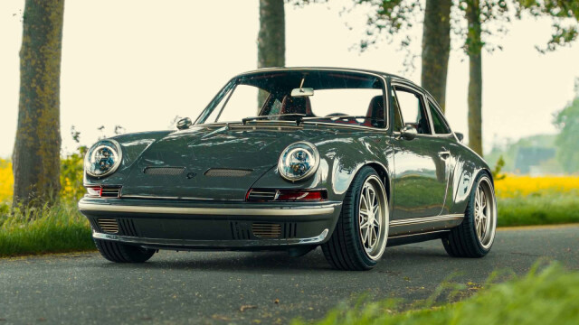 Porsche 911