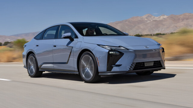 Eighth-Generation Lexus ES Drops Gas-Only Engines for Hybrid and Two EV Variants