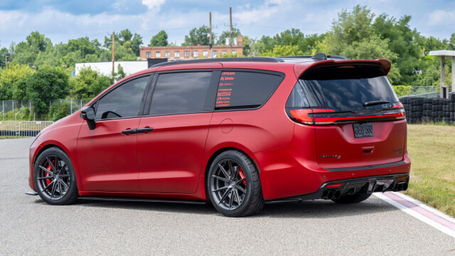 Chrysler Pacifica