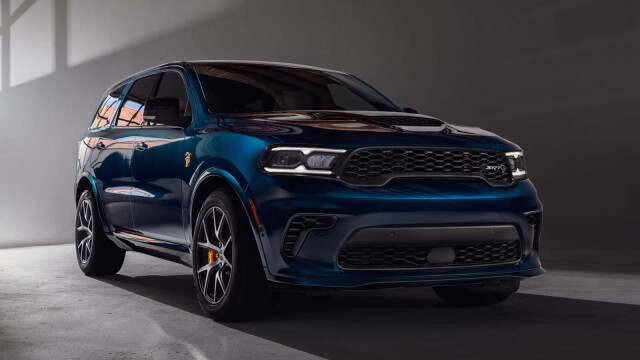 Dodge Durango Gains New After Dark Metallic Paint for 2027