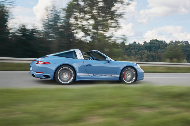 Retro elegance: Porsche 911 Targa 4S Exclusive Design Edition