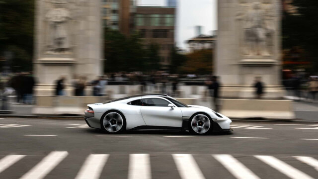 Porsche Mission S