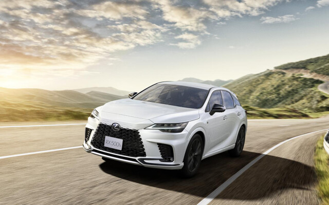Updated Lexus RX features Nurburgring-tuned chassis and new equipment